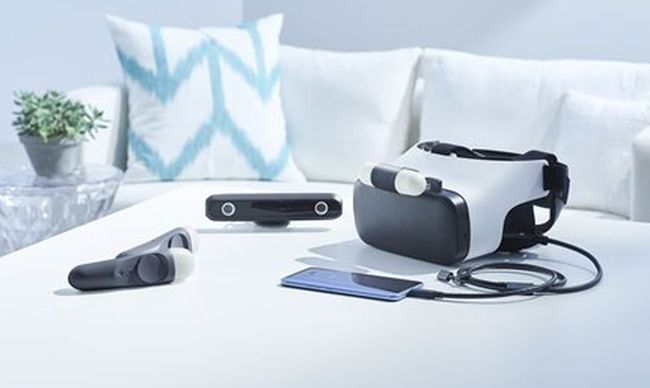 宏达已经发布了另一个不寻常的虚拟现实的耳机