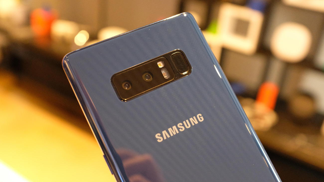 Samsung Galaxy Note 8 قدم