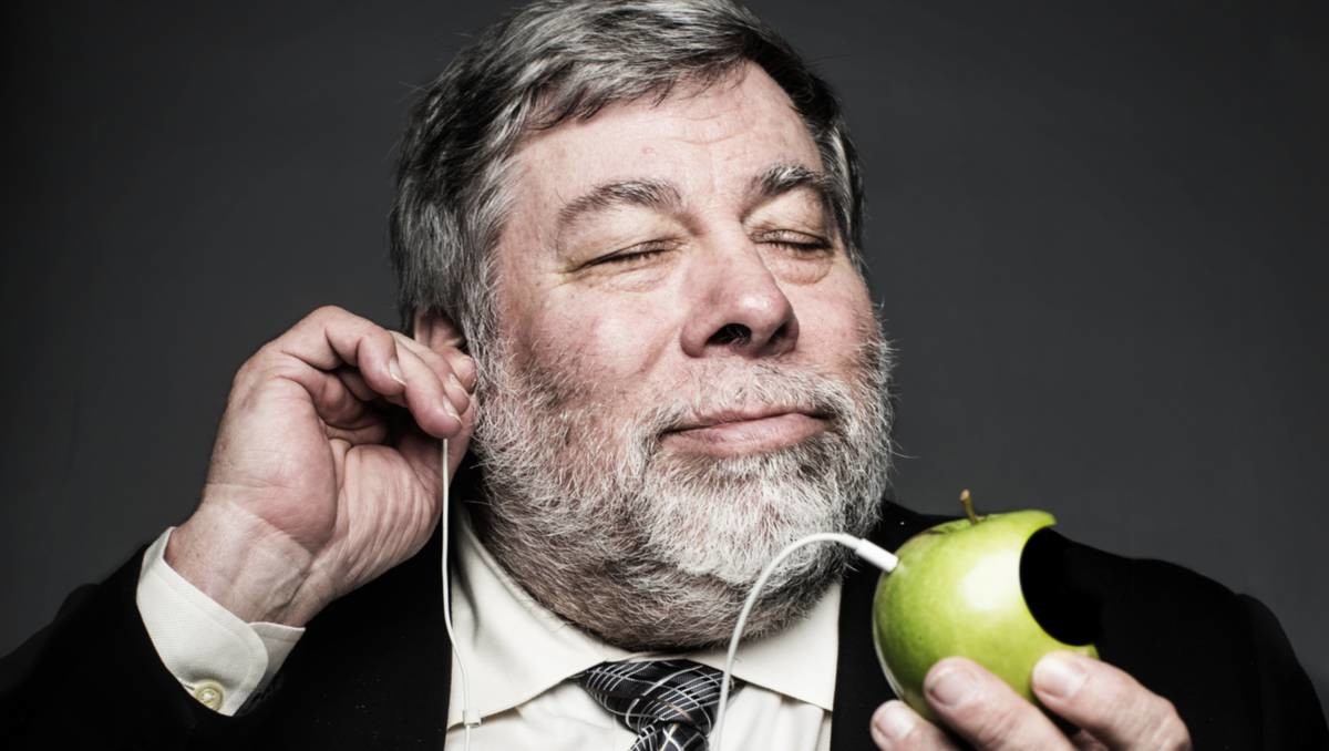 Steve Wozniak will visit Moscow and will read an open lecture at MSU