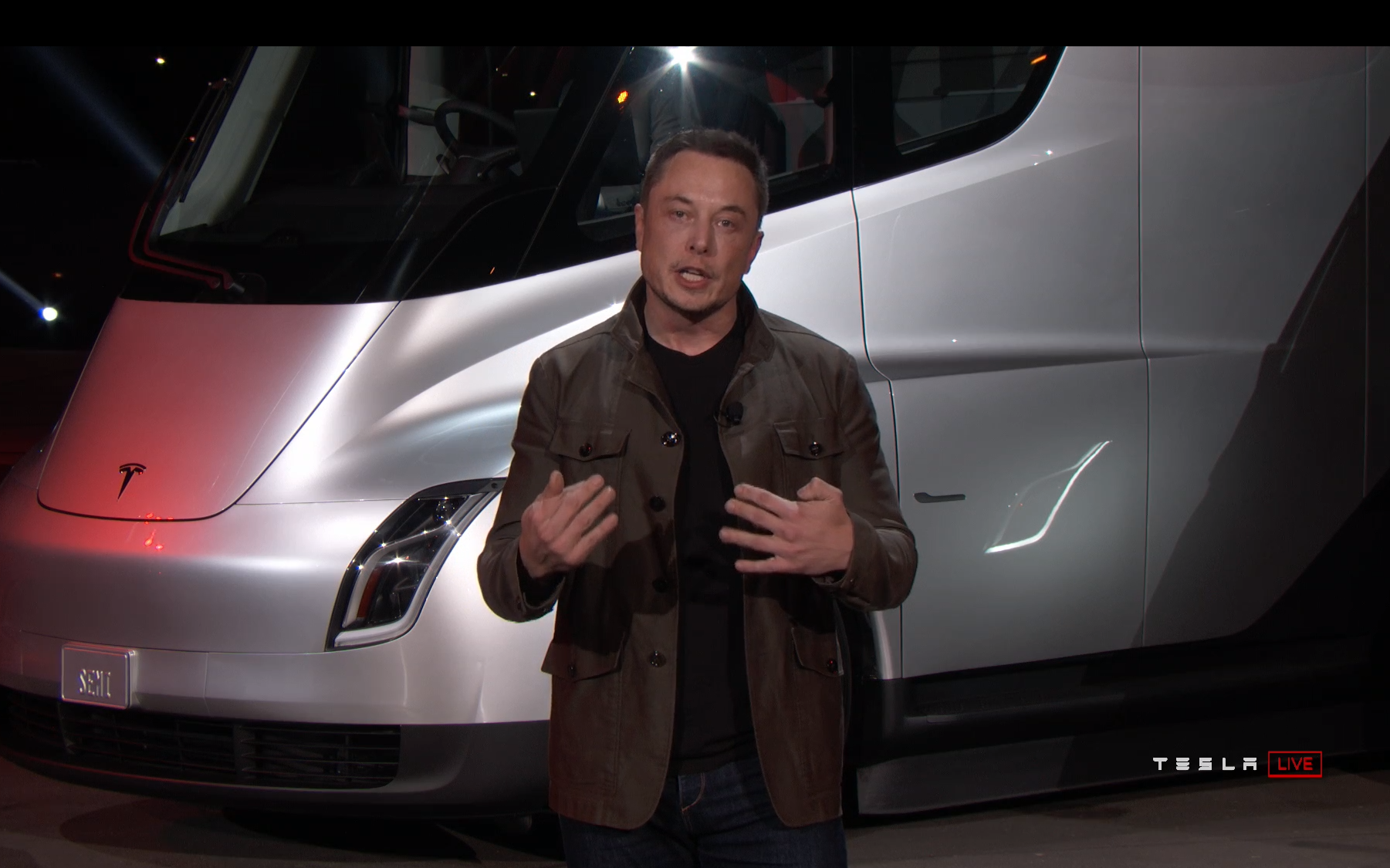 [ОНОВЛЮЄТЬСЯ] Ілон Маск представив нову фантастичну электрофуру Tesla Semi