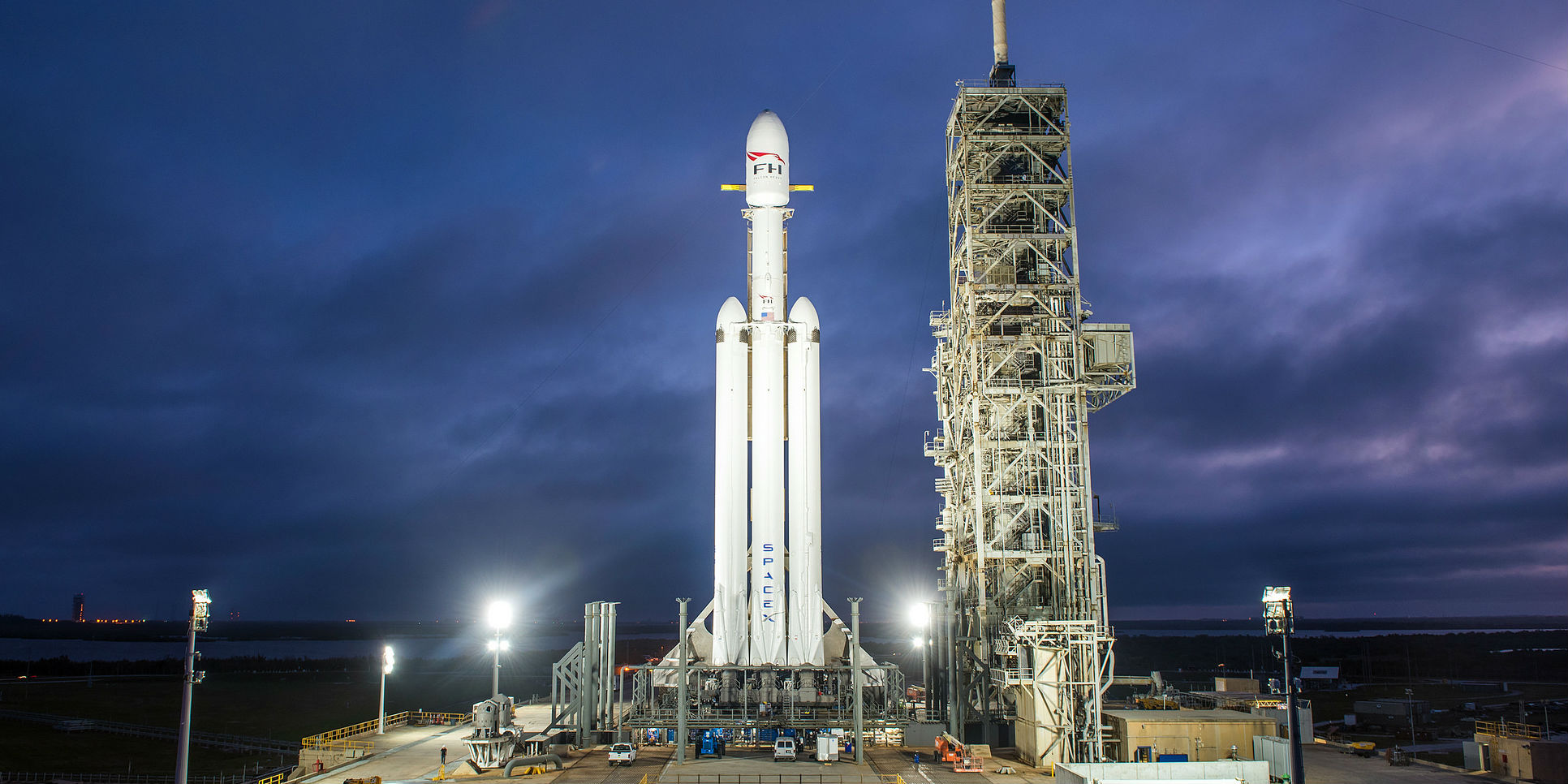 La crise dans le gouvernement des états-UNIS: lancement de la fusée de SpaceX Falcon Heavy est reportée