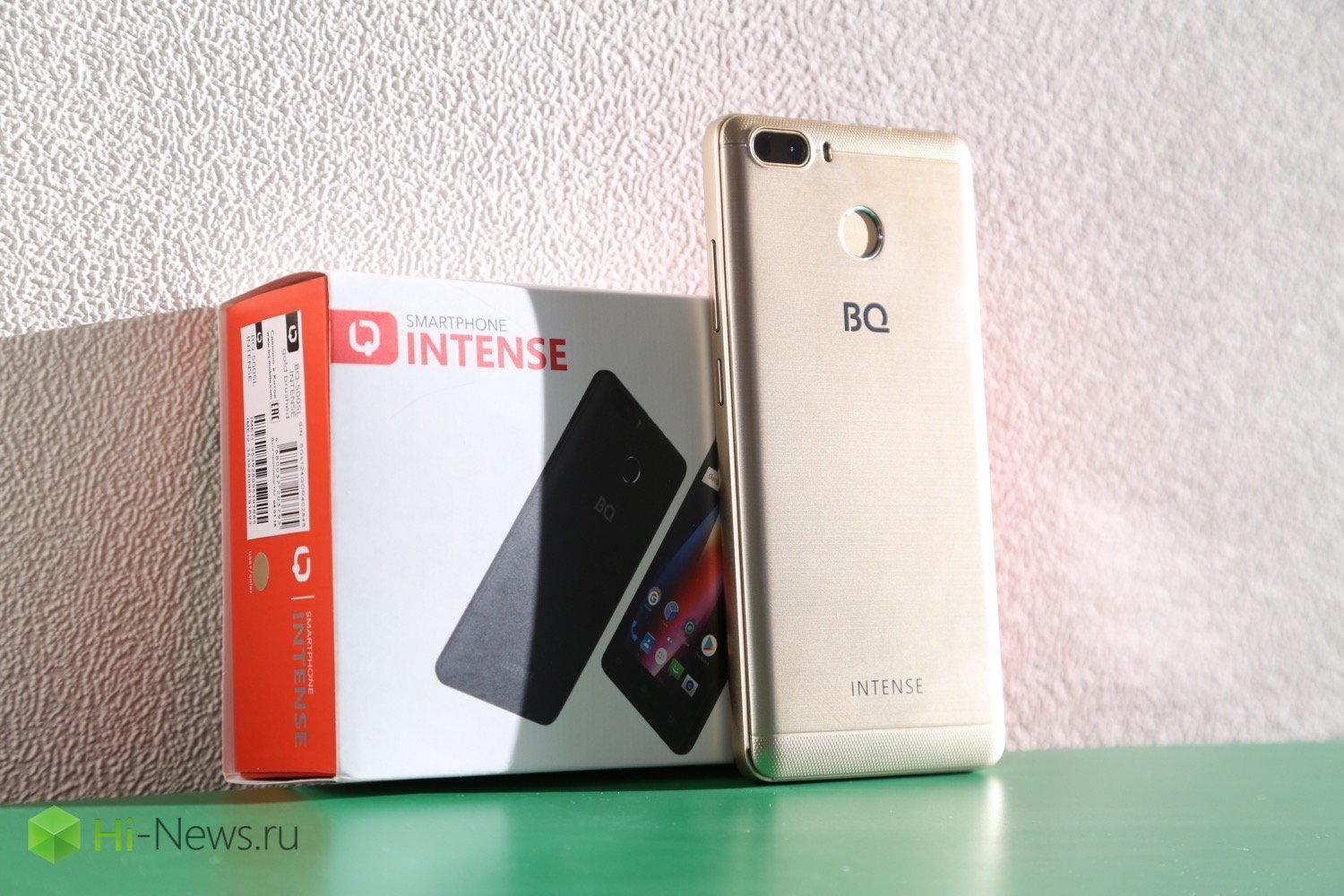 BQ Intense — long-lasting smartphone from Russia