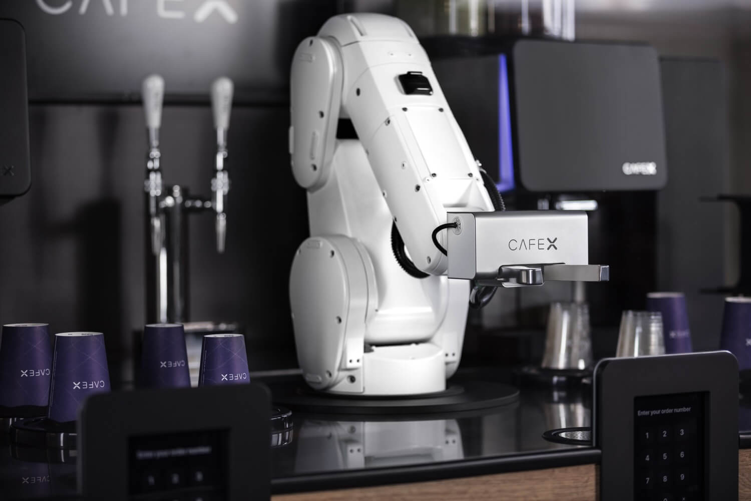रोबोट पहले से ही जगह बरिस्ता कॉफी की दुकानें, सैन फ्रांसिस्को में यह क्या है?