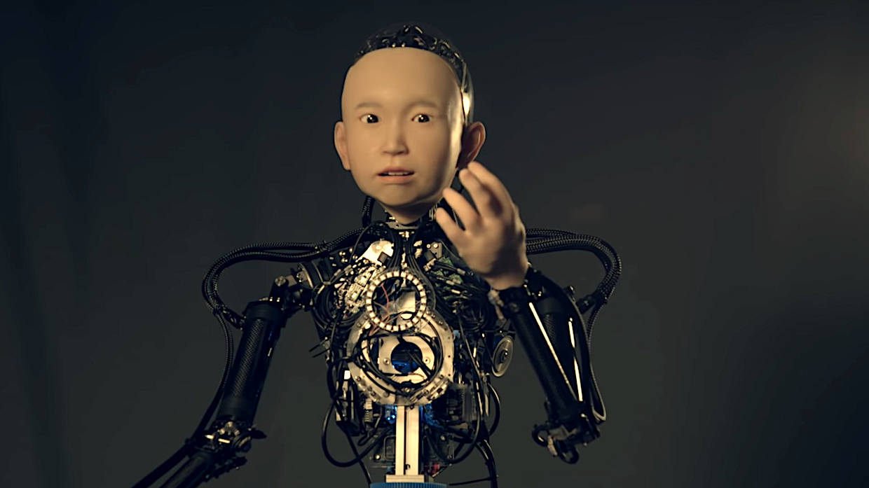 Hiroshi Исигуро zaprezentował swoje nowe dzieło — android Ибуки