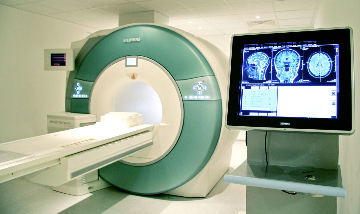 AI Nvidia 생성 MRI 이미지를 가르치는 다른 AI 을 감지암