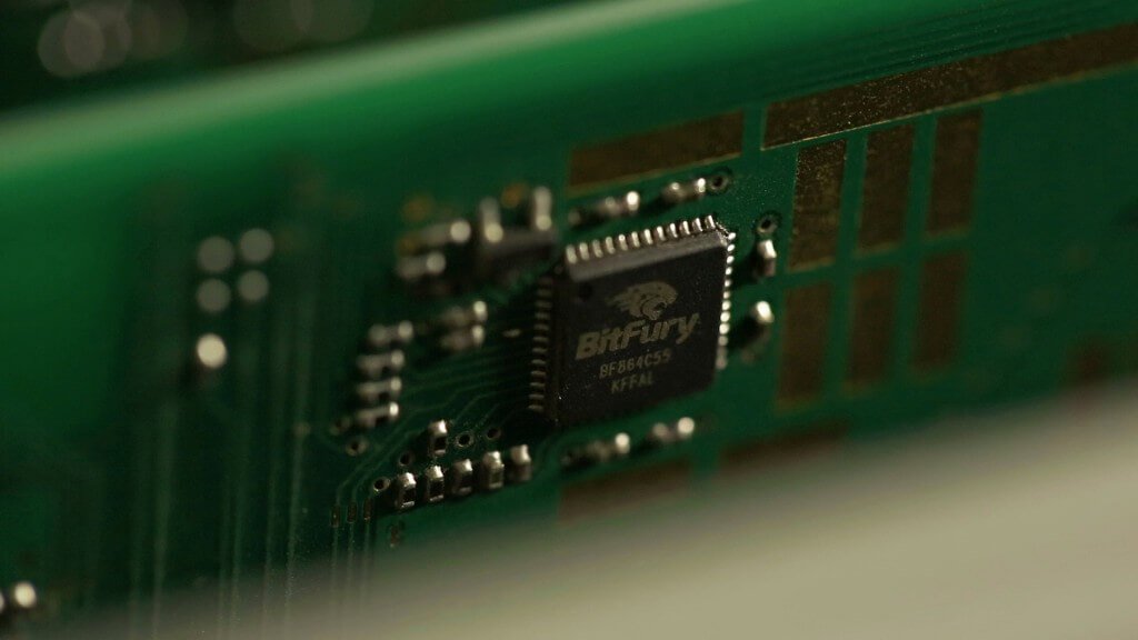 Bitfury将发布一个新的芯片ASIC挖掘。 特征和Hasrat模型