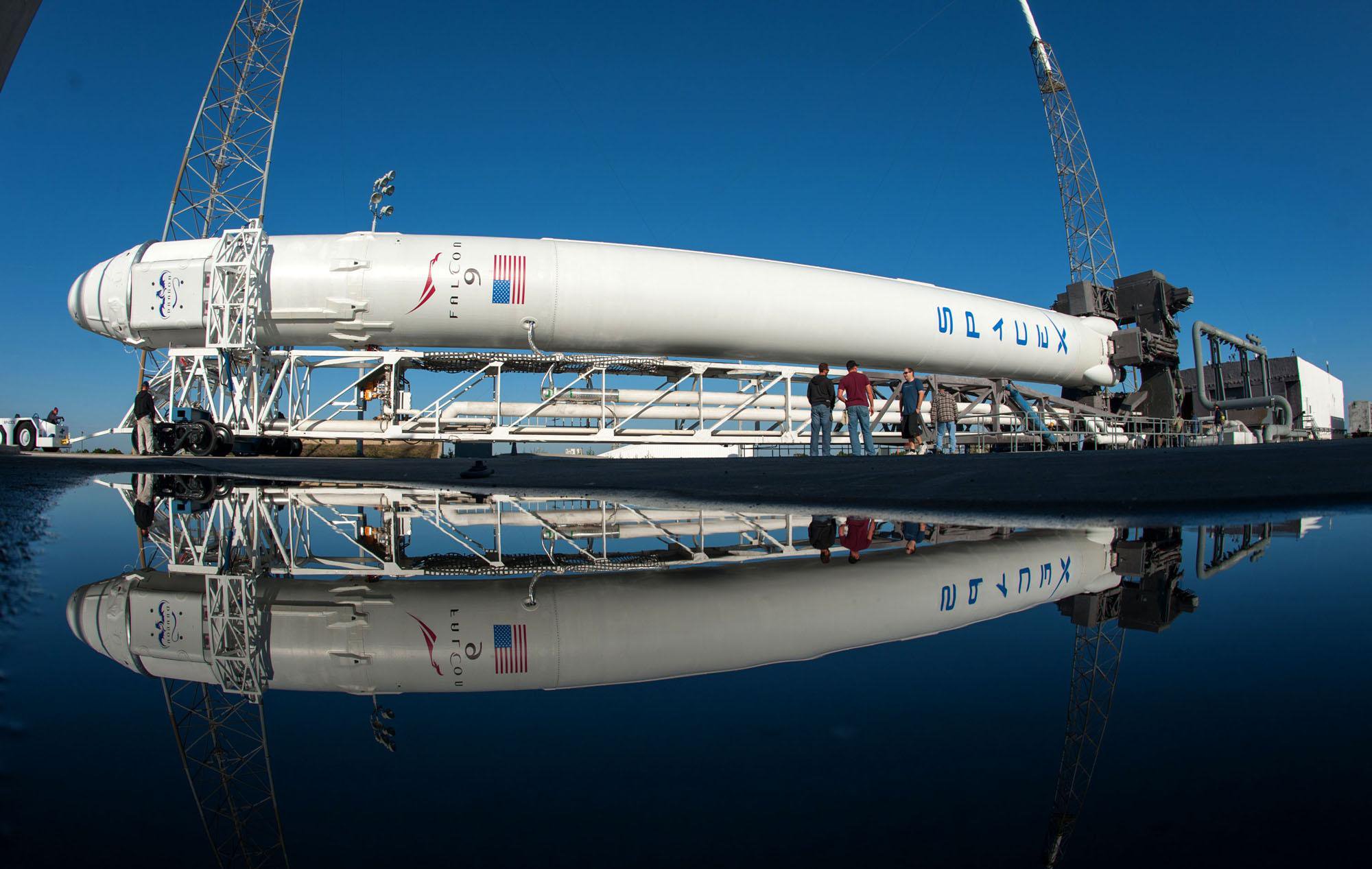 Cazaquistão recusou serviços de Posse e escolheu a SpaceX. Por quê?