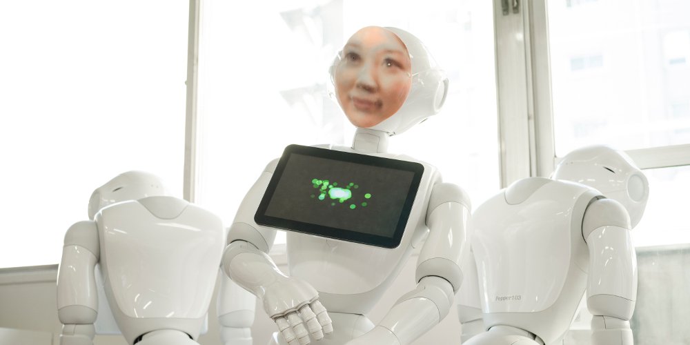 Fast «Schwarze Spiegel»: in Japan Roboter schaffen, die den Verstorbenen Menschen spielen