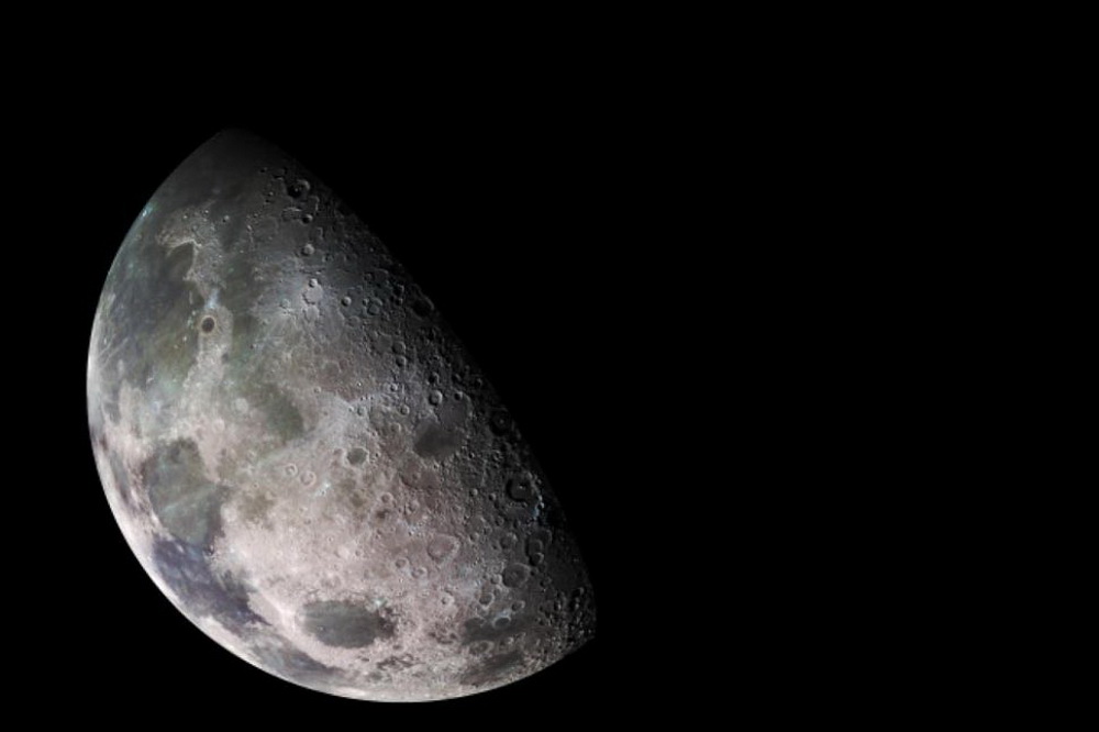 La NASA está a punto de superar a rusia y china, después de dejar a un hombre en la luna en el año 2028,