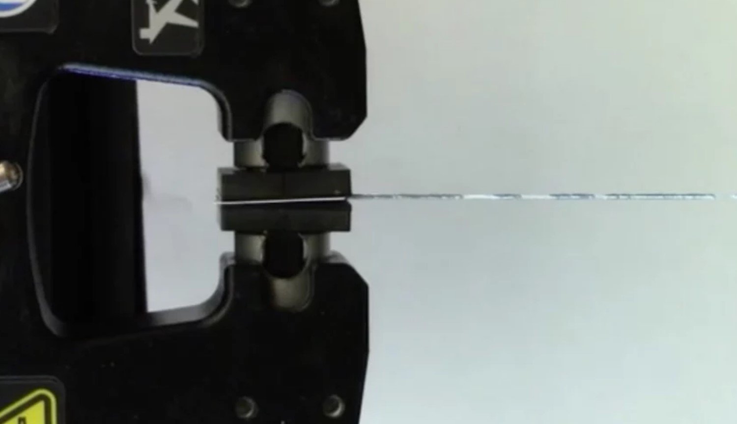 Erstellt eine Faser, die kann eine «Haut» für Roboter
