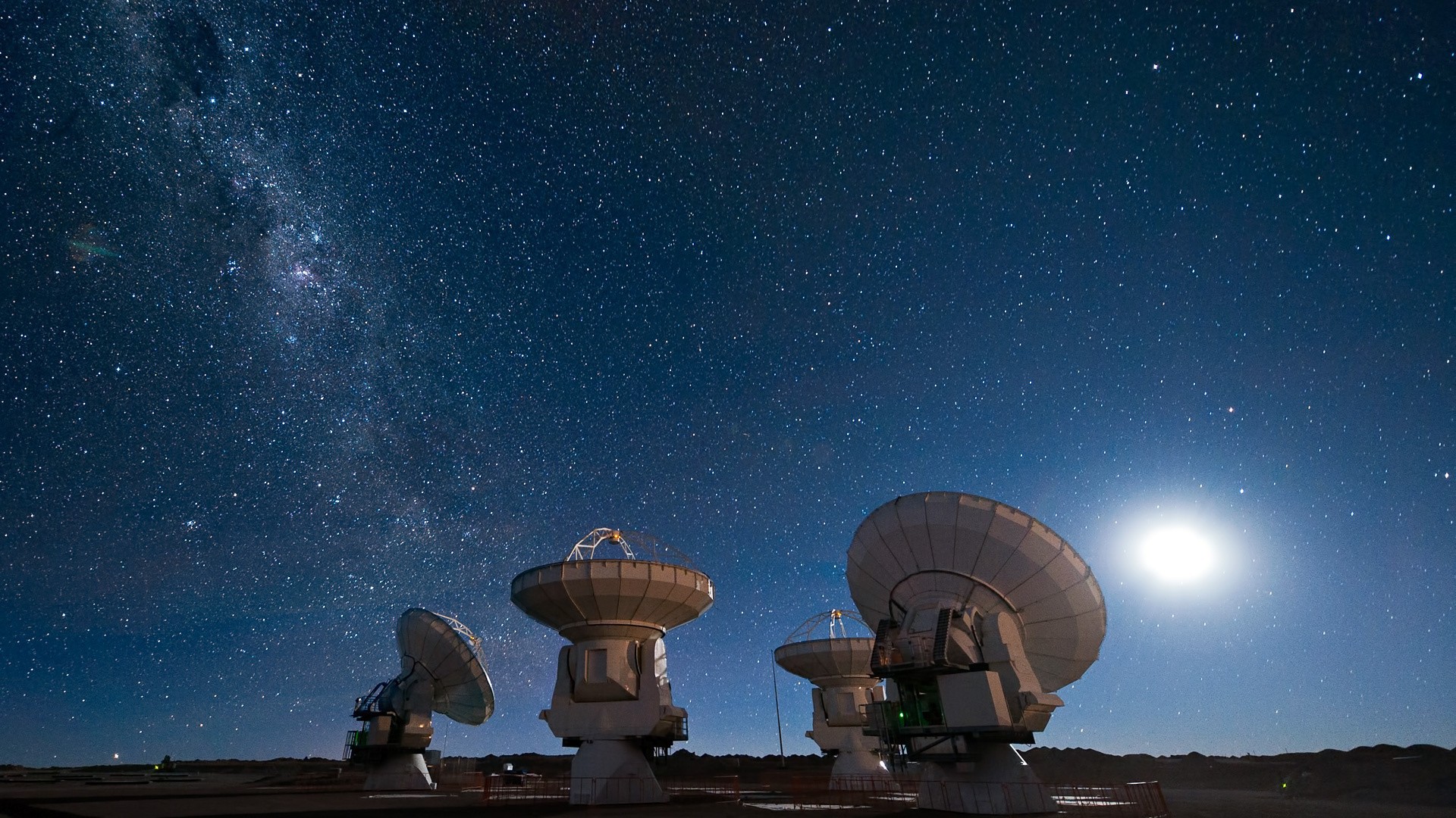 科学家从欧空局以更准确地计算质量的银河系