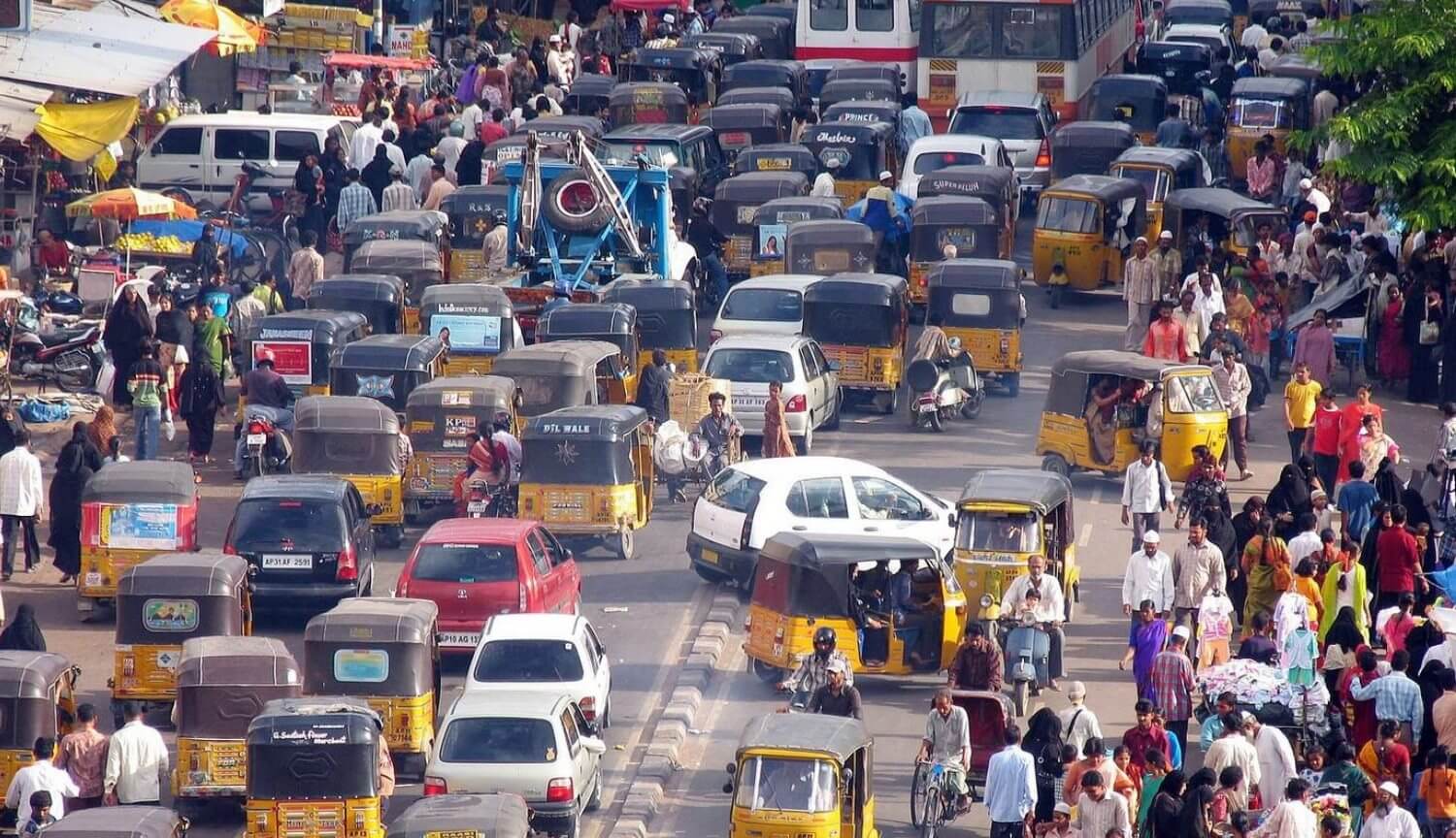 L'inde veut aller sur le transport électrique. Les scooters avec un MOTEUR à combustion seront interdits?