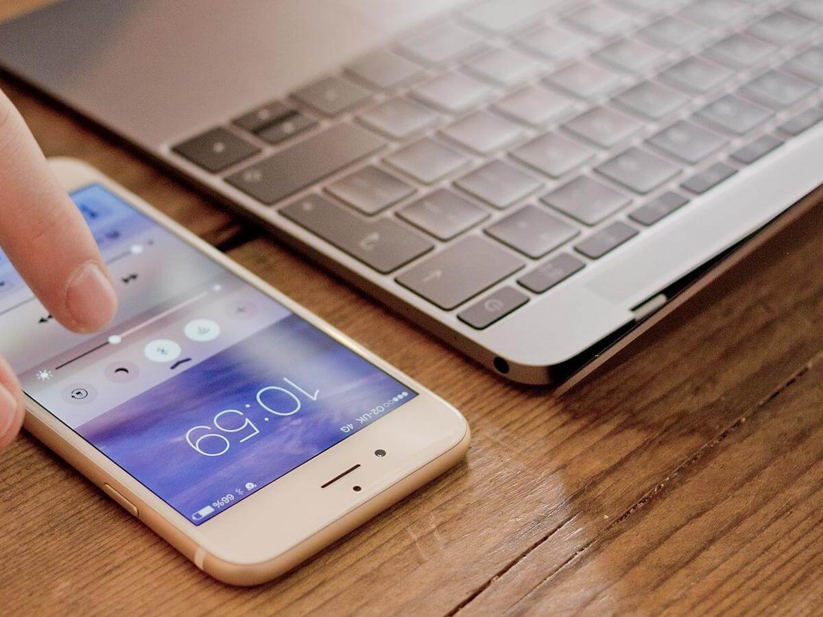 Як видалити пароль з iPhone і Apple ID дані