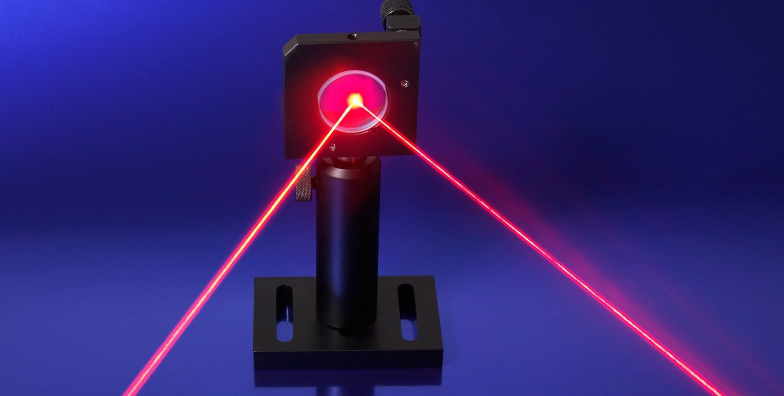 Пентагон розробляє «говорять» лазери. Що це таке і навіщо потрібні?