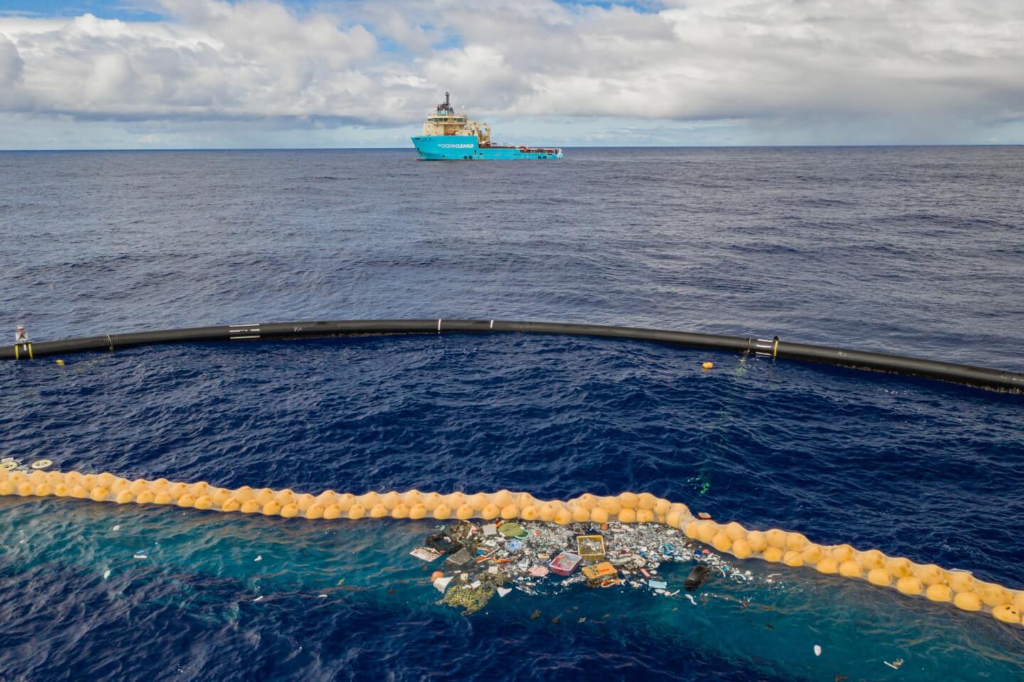 Un ambitieux projet de nettoyage des océans de plastique муосора a repris ses travaux