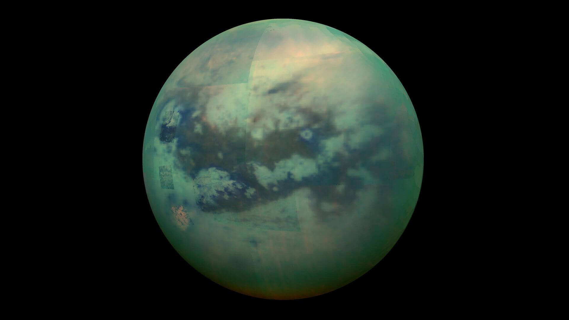 Складена повна карта поверхні Титану