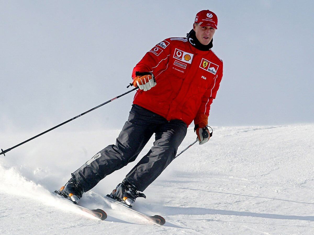 ¿Por qué los esquiadores en los cascos de todos modos sufren lesiones graves en la cabeza?