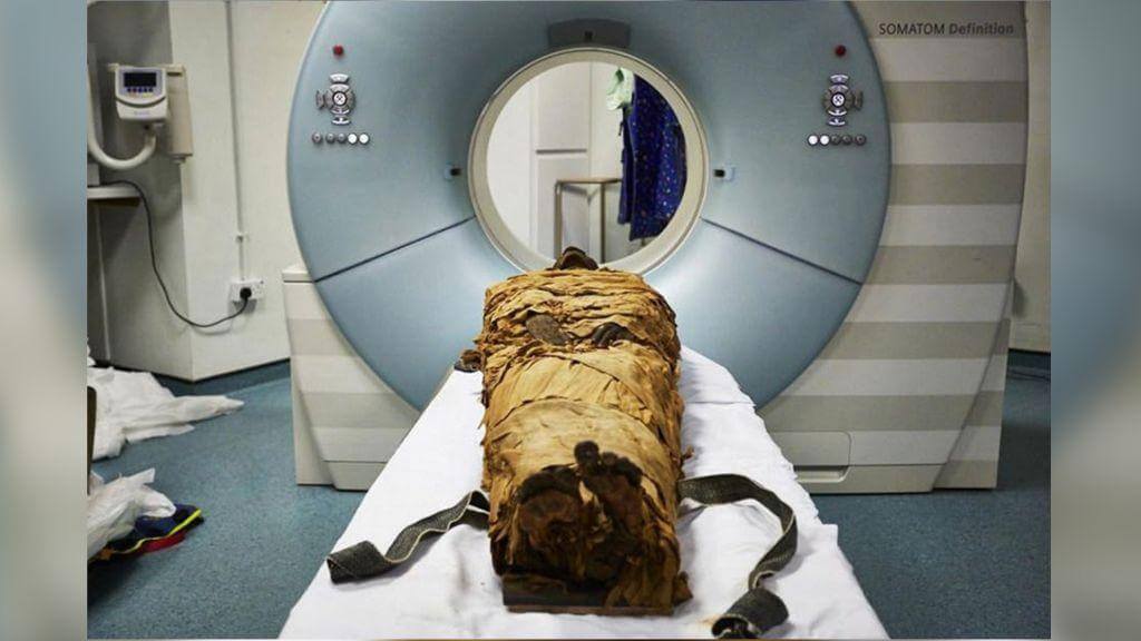Os cientistas forçado a dizer a antiga múmia