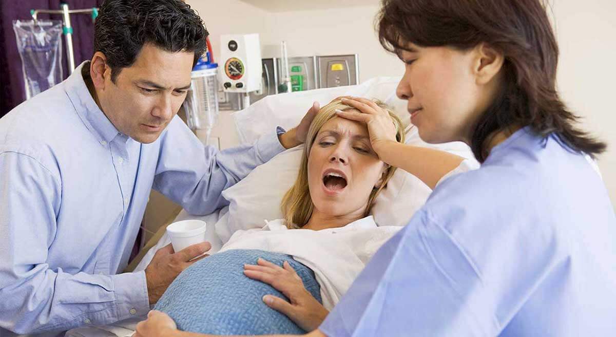 Parfois, lors de l'accouchement utilisent le «gaz hilarant»: est-il dangereux pour les nourrissons et les mères?