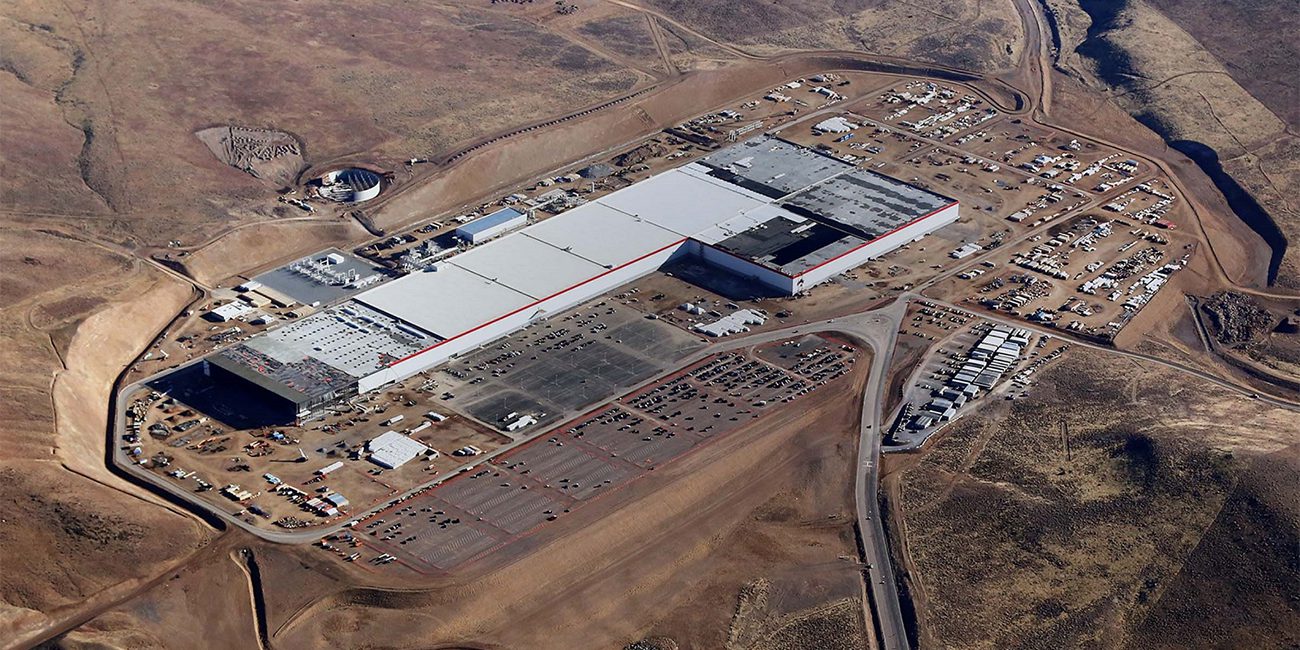 Elon Musk will build a new plant, the Gigafactory