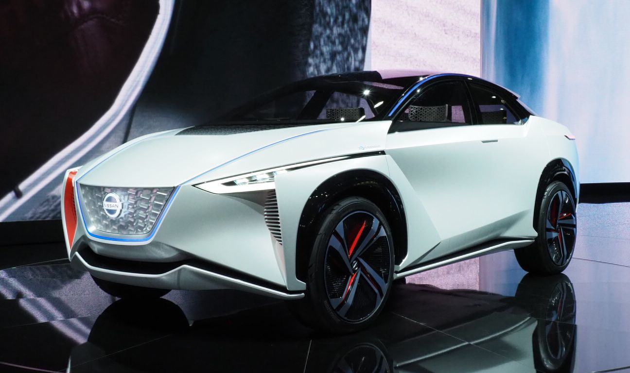 Electric car Nissan IMx will study its passengers and chat with them