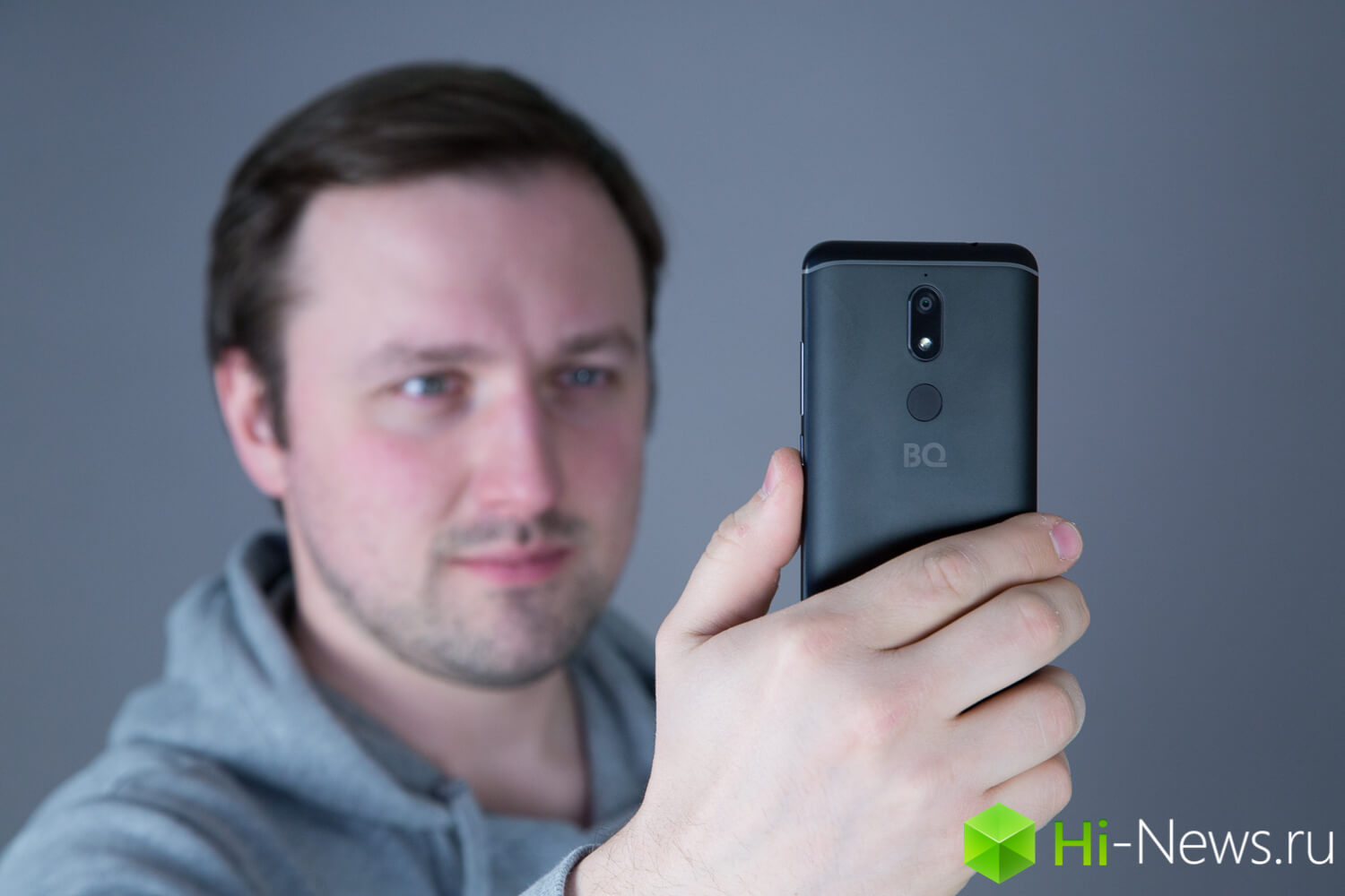 Review for smartphone BQ Space X: it would seem, what does Elon Musk?