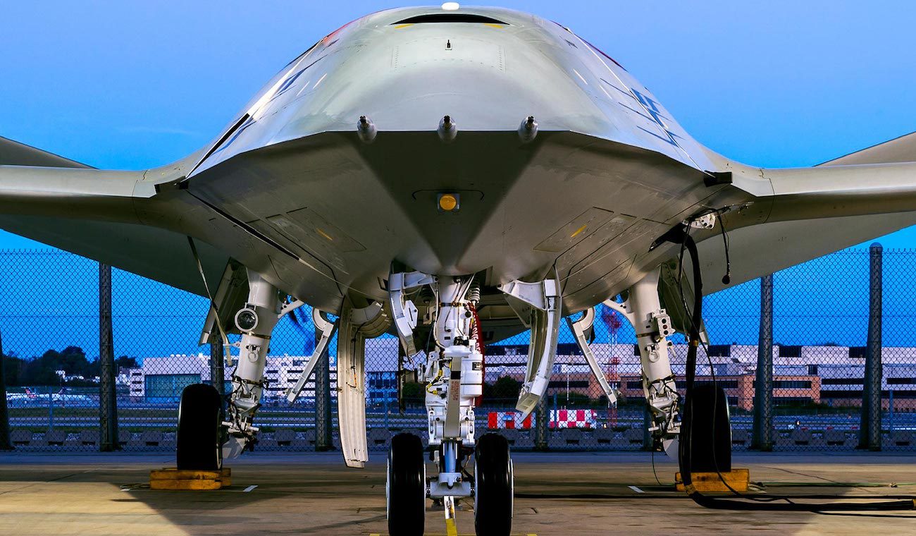 Boeing demonstrated the unmanned aerial tanker