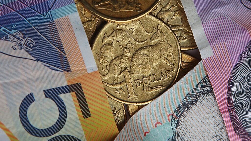 Australia vieta l'acquisto per contanti di oltre 10 000 dollari nel 2019