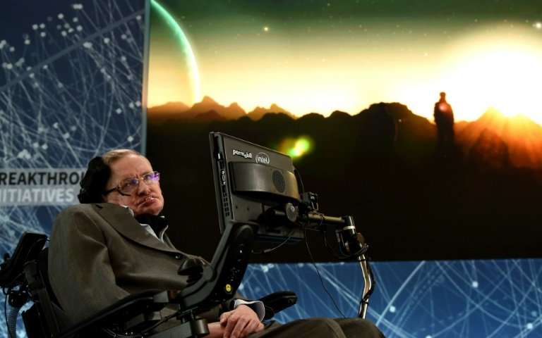 I begravelsen til Stephen Hawking venter for tiden reisende