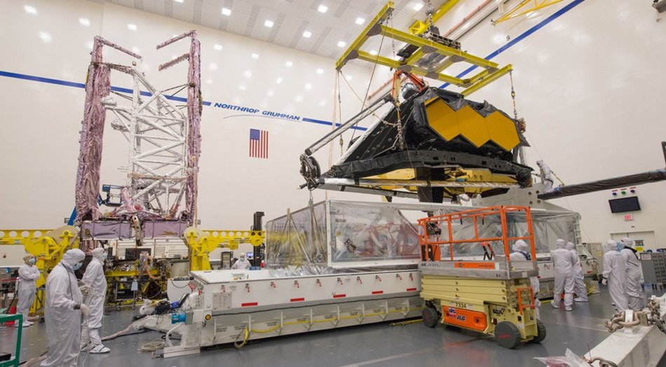 NASA: Aus dem Teleskop «James Webb» eintrudeln Schrauben und Muttern