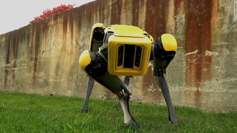 Boston Dynamics vil begynde at sælge robotten hunde til næste år