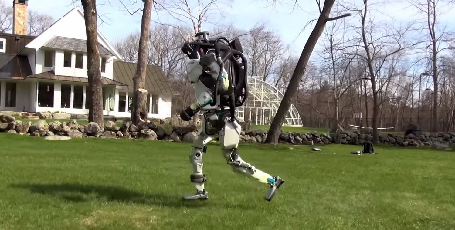 #video of the day | the Robots Atlas and SpotMini on a walk