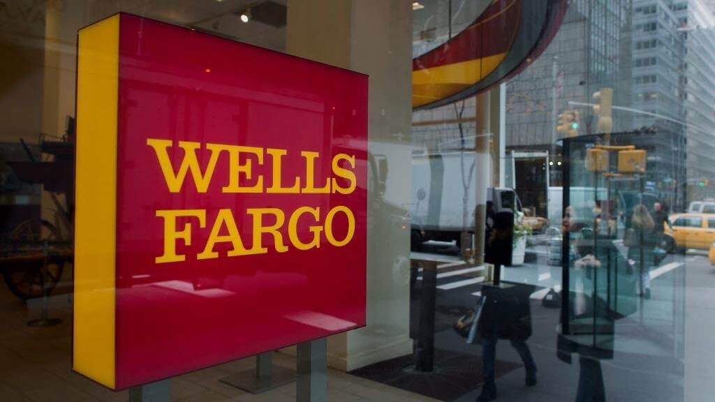 O banco Wells Fargo proibiu a compra de криптовалюты com os cartões de crédito