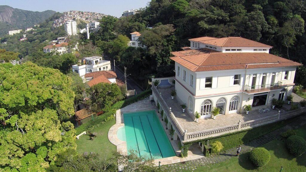 Grandir: au Monténégro ont vendu la maison à 420 биткоинов