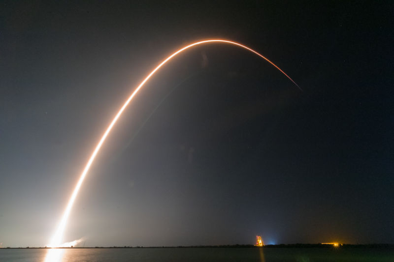 Tonight SpaceX for the first time to re-launch the rocket version of the Block 5