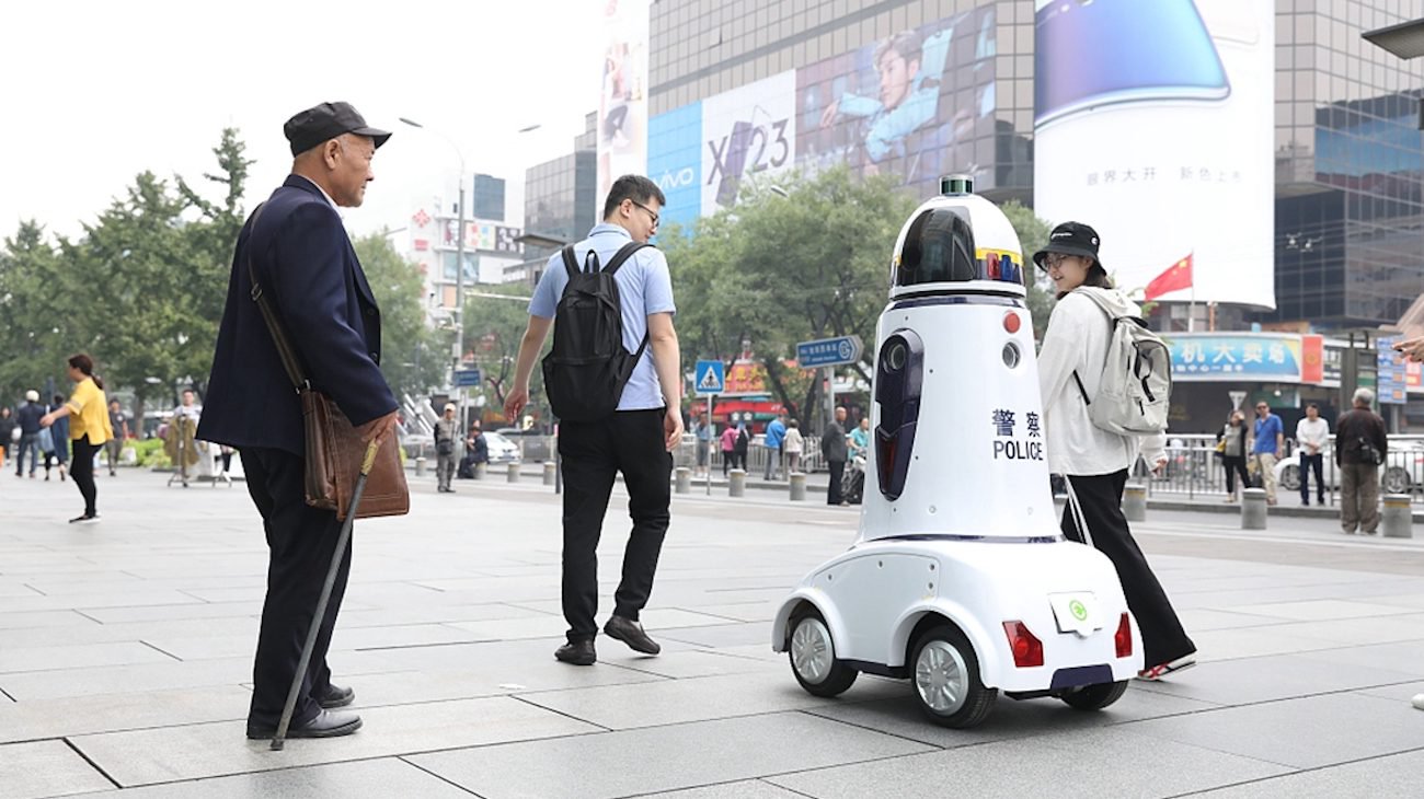 At MIT teach robots to navigate on city streets