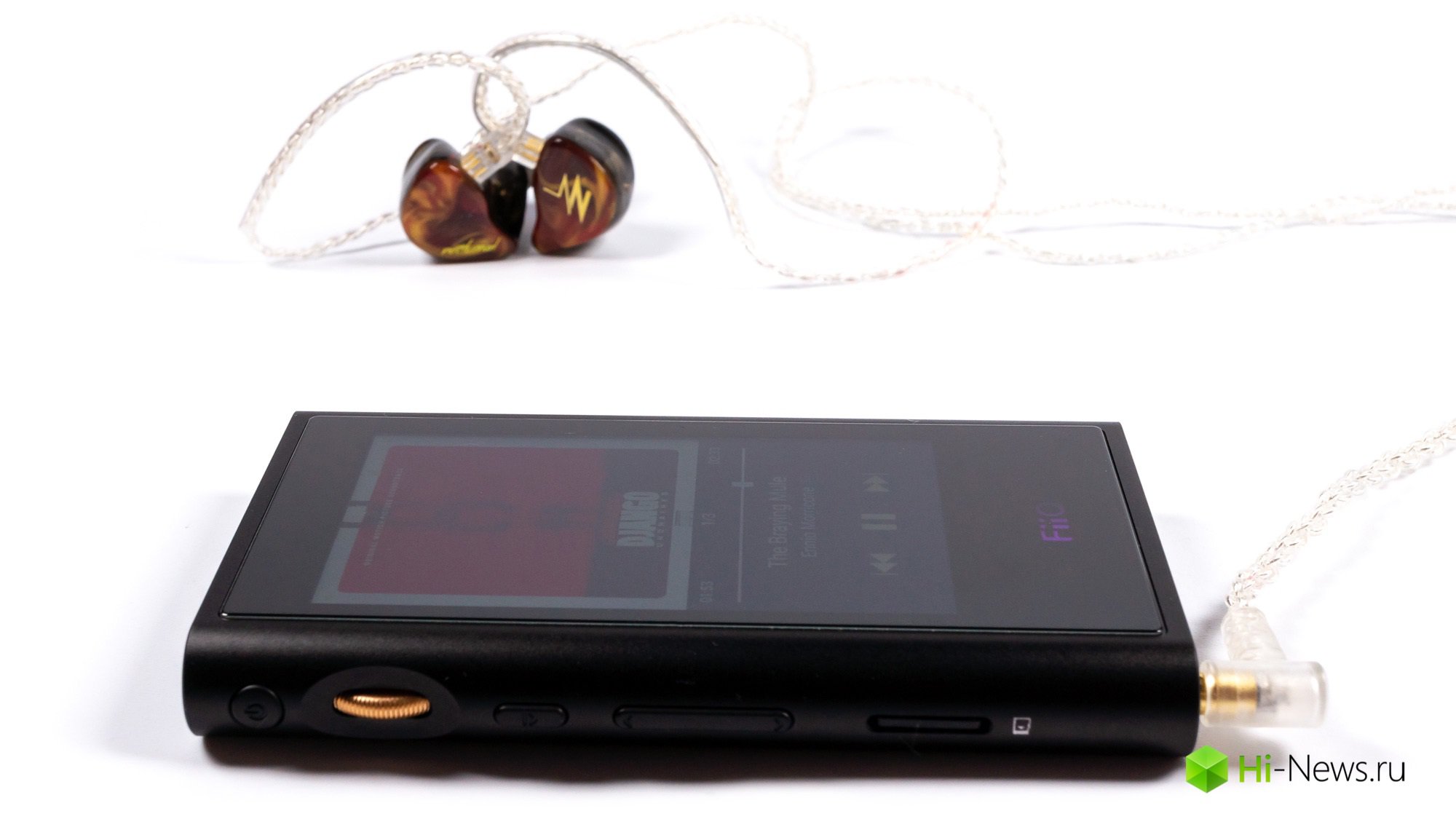 Review of FiiO player M9 — modern features without sacrificing sound