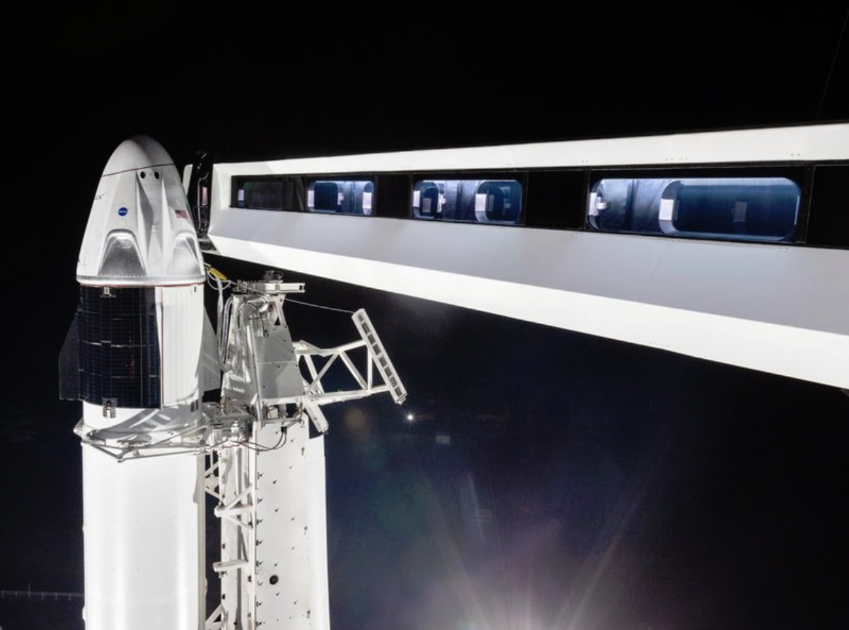 Media: the launch of Manned spacecraft Crew Dragon from SpaceX may postpone until November