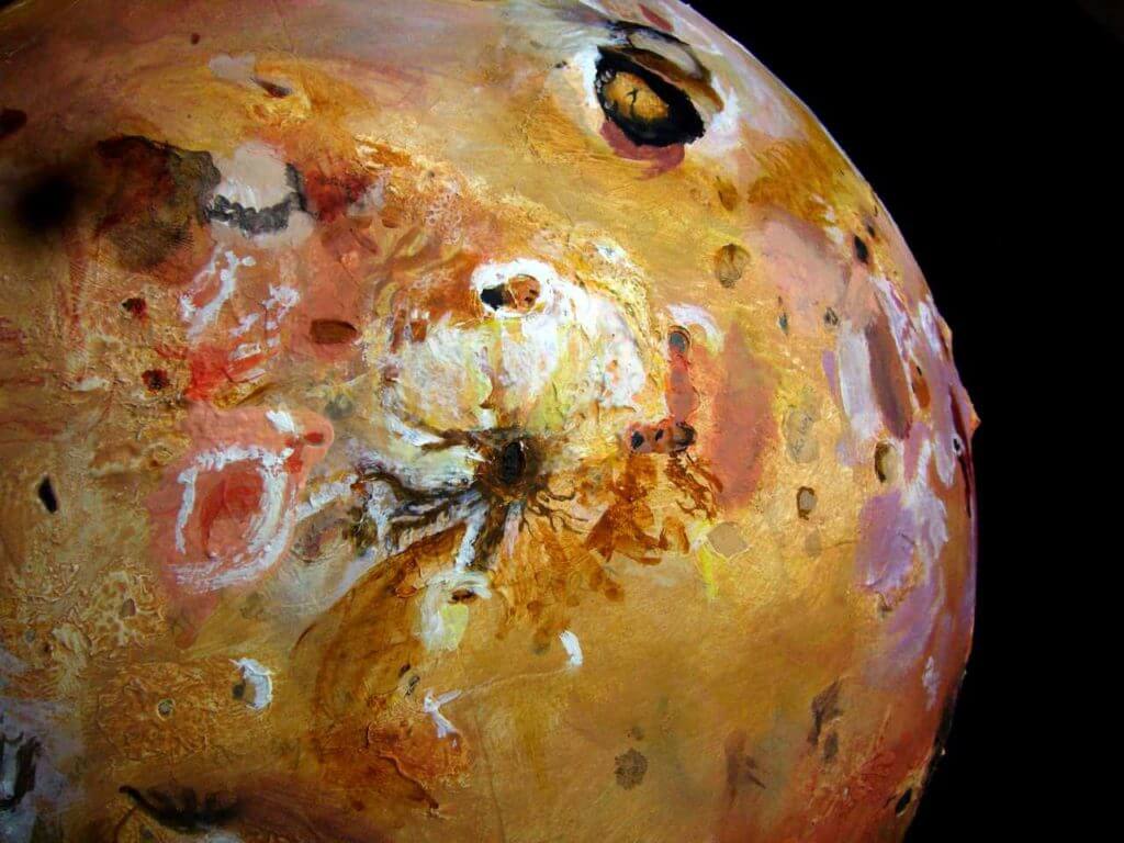 Дивна місяць Юпітера продовжує дивувати вчених через 400 років після свого відкриття